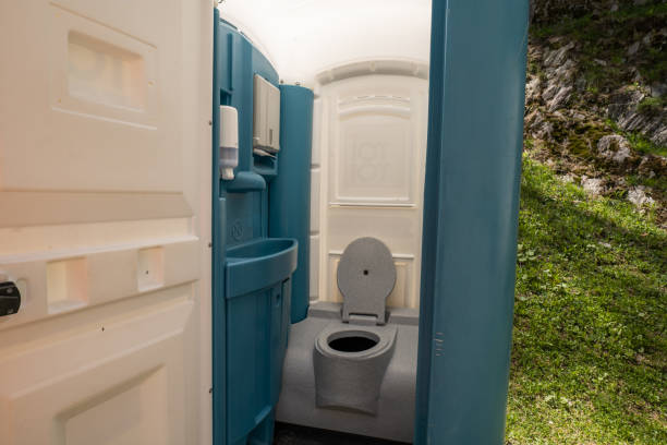 Best Sanitation services for porta potties  in North Browning, MT