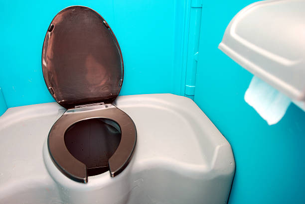 Best Portable toilet rental cost  in North Browning, MT